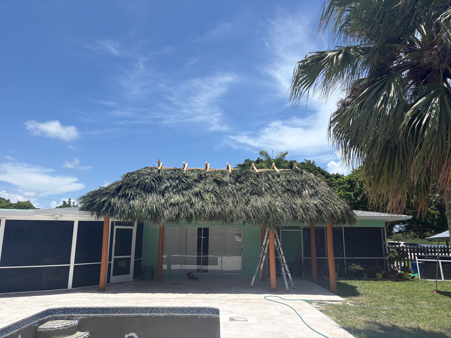 Tropical Tiki Huts project photo 16