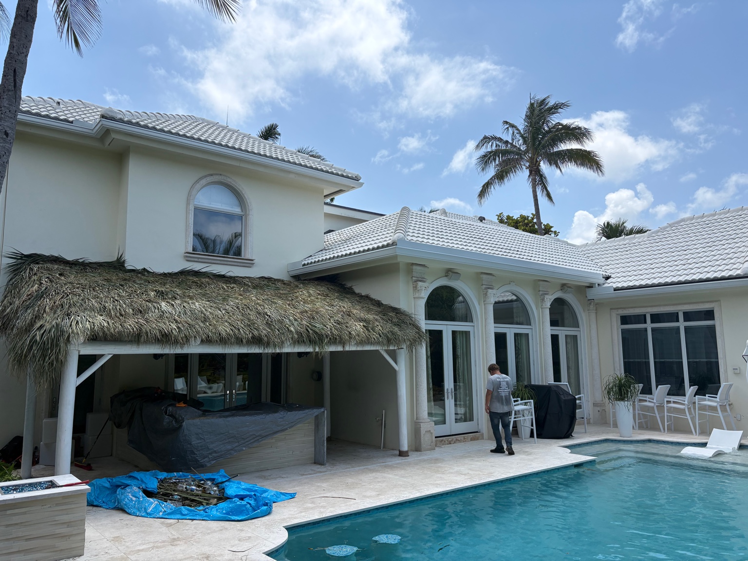 Tropical Tiki Huts project photo 8