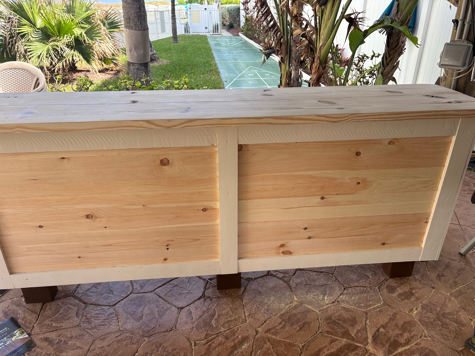 Tropical Tiki Huts project photo 12